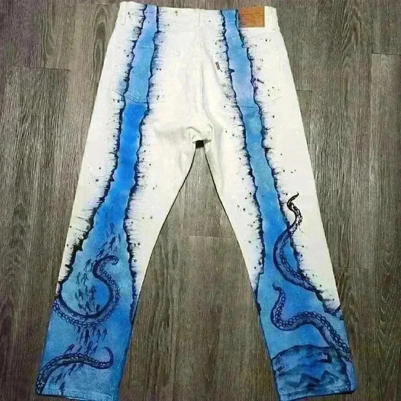 Unique colorful hand-painted artsy jeans size 32 with octopus design - Picture 2 of 14